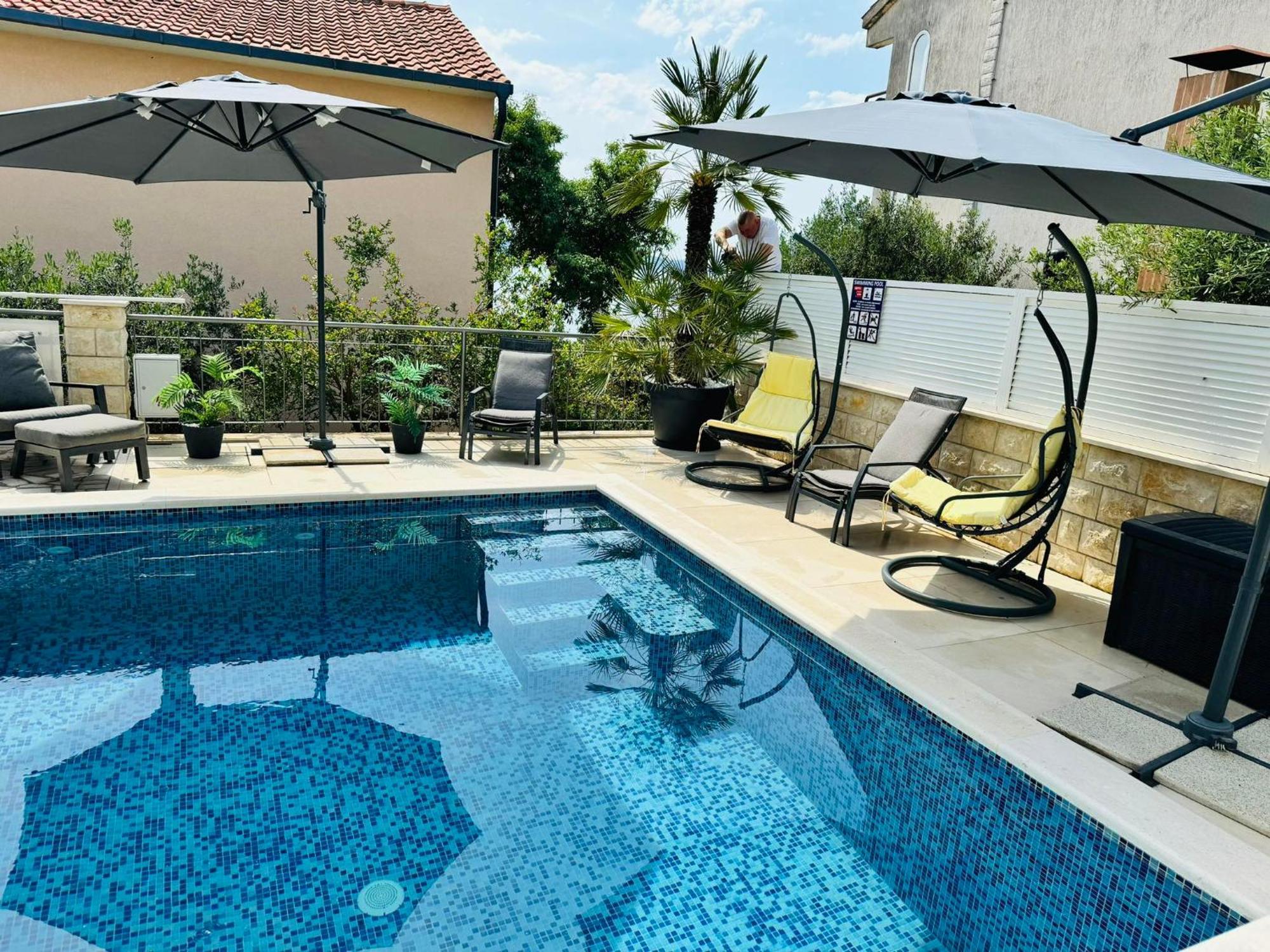 Villa Sirenis Trogir Exterior photo